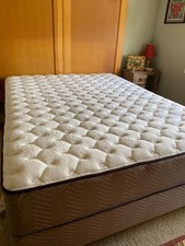Slightly used queen for sale  Tualatin