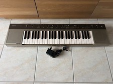 Clavier synthétiseur yamaha d'occasion  Corbeil-Essonnes