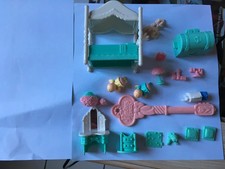 Mobilier accessoires bébés d'occasion  France