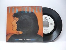 Tom hooker only usato  Firenze