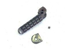 Pedana poggiapiede sinistra usato Pedana poggiapiede sinistra usato  Italia