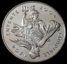 Pounds 2004 elizabeth for sale  LITTLEHAMPTON