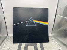 1-LP-Pink Floyd -THE DARK SIDE OF THE MOON-SMAS-11163-GATEFOLD-2 POSTERS, usado comprar usado 1-LP-Pink Floyd -THE DARK SIDE OF THE MOON-SMAS-11163-GATEFOLD-2 POSTERS, usado comprar usado  Enviando para Brazil