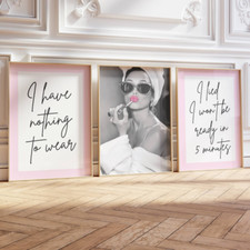 Set fashion stylish for sale  BURY