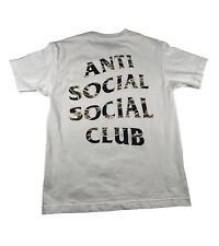 Usado, Camisa branca masculina clube social anti-social M streetwear feita nos EUA camuflagem soletrar comprar usado  Enviando para Brazil
