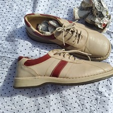 Chaussures beige clair d'occasion  Champforgeuil