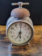 Rare petit réveil d'occasion  Asfeld