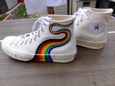 Converse stars cream for sale  WESTON-SUPER-MARE