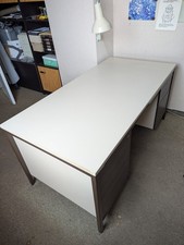 Schreibtisch 161l 80b gebraucht kaufen  Wedel