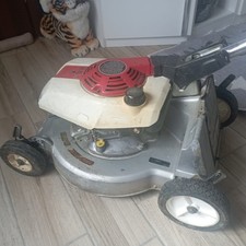 Tagliaerba scoppio honda usato  Voltaggio