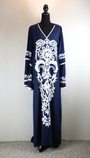 Embroidered kaftan dress d'occasion  Expédié en Belgium