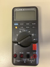Fluke true rms gebraucht kaufen  Koberg, Breitenfelde, Lankau