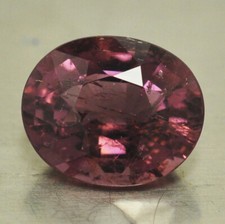 Tormalina rubellite naturale usato Tormalina rubellite naturale usato  Roma