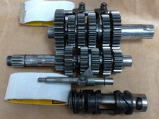 Caixa de engrenagens Yamaha TZ500. Tambor de seleção de engrenagens, garfo seletor, barra guia de garfo de mudança. Conjunto, usado comprar usado  Enviando para Brazil