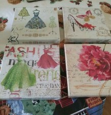Set fashion themed for sale  Haltom City