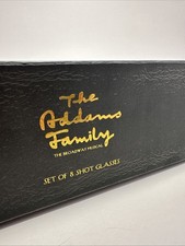 The Addams Family Broadway Conjunto Musical de 8 Copos Shot com Caixa, Raro Original comprar usado  Enviando para Brazil