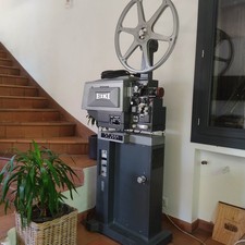 Projecteur eiki 6000 d'occasion  Monaco