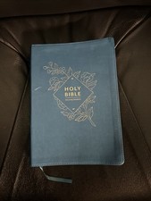 Holy Bible : Nlt Giant Print Red Letter, Leatherlike, Teal Blue, PB, Acceptable comprar usado  Enviando para Brazil