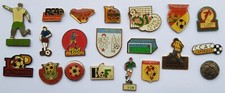 Lot pin football d'occasion  Capdenac-Gare
