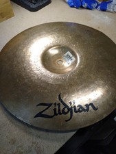 Prato Zildjian ZBT 14" Crash comprar usado Prato Zildjian ZBT 14" Crash comprar usado  Enviando para Brazil