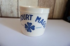 Ancien pot yoghourt d'occasion  Coutances