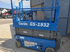 Genie scissor lift for sale  STONE