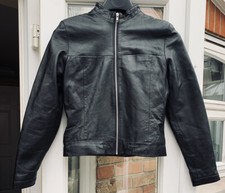 Windsor ladies black for sale  CANVEY ISLAND