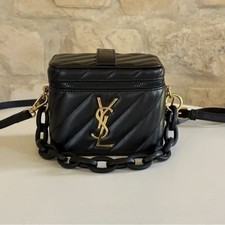 Bolsa YSL Beaute Vanity Case PRESENTE VIP YVES Saint Laurent preta acolchoada corrente NOVA, usado comprar usado  Enviando para Brazil