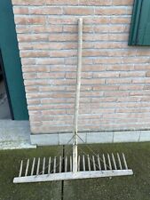 Antico rastrello legno usato  Quistello