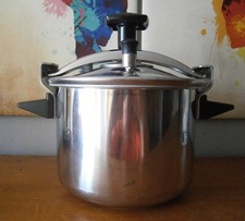 Cocotte minute seb d'occasion  Bar-le-Duc