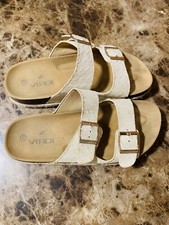 Women sandals sz. for sale  La Mirada