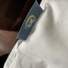 Serta queen mattress for sale  Thompson