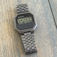 Relógio masculino Nixon Robot Rock The Re-Run preto aço inoxidável - Nova bateria (B4), usado comprar usado  Enviando para Brazil