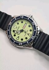 Citizen Promaster (5502-H13715) Diver 200m Luminous Dial Quartz Japanese Watch comprar usado  Enviando para Brazil