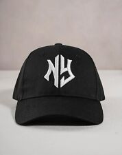 Casquette noir brodé d'occasion  Artix