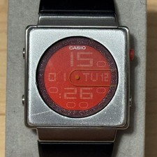 Casio Futurist LA-2001-1A Vintage Relógio Digital 2999 Mod Tela Vermelha Masculino 2001 comprar usado  Enviando para Brazil