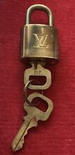 Vuitton keyring keychain d'occasion  L'Isle-Jourdain