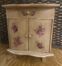 Vintage doll house for sale  Summerville