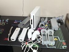 Consola Nintendo Wii Blanca - RVL-001 Con 2 Mandos + Cables Nunchucks segunda mano  Embacar hacia Argentina