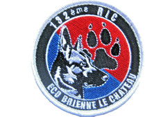 Ecusson chien infanterie d'occasion  Saint-Mamert-du-Gard