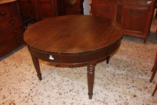 Grande tavolo circolare usato  Barletta