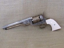 Usado, Punhos brancos de revólver DENIX Era da Guerra Civil gravados na Marinha sem disparo prata e ouro comprar usado Usado, Punhos brancos de revólver DENIX Era da Guerra Civil gravados na Marinha sem disparo prata e ouro comprar usado  Enviando para Brazil