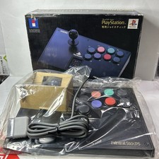 Controle PS1 HORI Fighting Stick SLPH-00002 PlayStation testado na caixa LIMPO comprar usado Controle PS1 HORI Fighting Stick SLPH-00002 PlayStation testado na caixa LIMPO comprar usado  Enviando para Brazil
