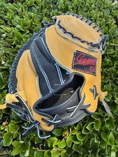 Catchers glove inch. for sale  Bell Gardens