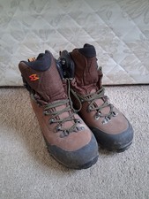Garmont walking boots for sale  HALIFAX