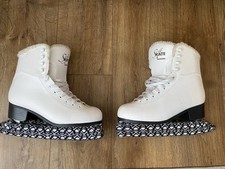 Soft skate jackson for sale  EPSOM