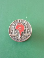 Insigne boutonnière ligue d'occasion  Nomeny