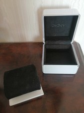 Uhrenbox dkny schatulle gebraucht kaufen  Wiesbaden