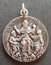 Médaille religieuse argenté d'occasion  Houilles