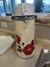 Garrafa de ar floral vintage Zojirushi década de 1970 com bomba de ar comprar usado Garrafa de ar floral vintage Zojirushi década de 1970 com bomba de ar comprar usado  Enviando para Brazil